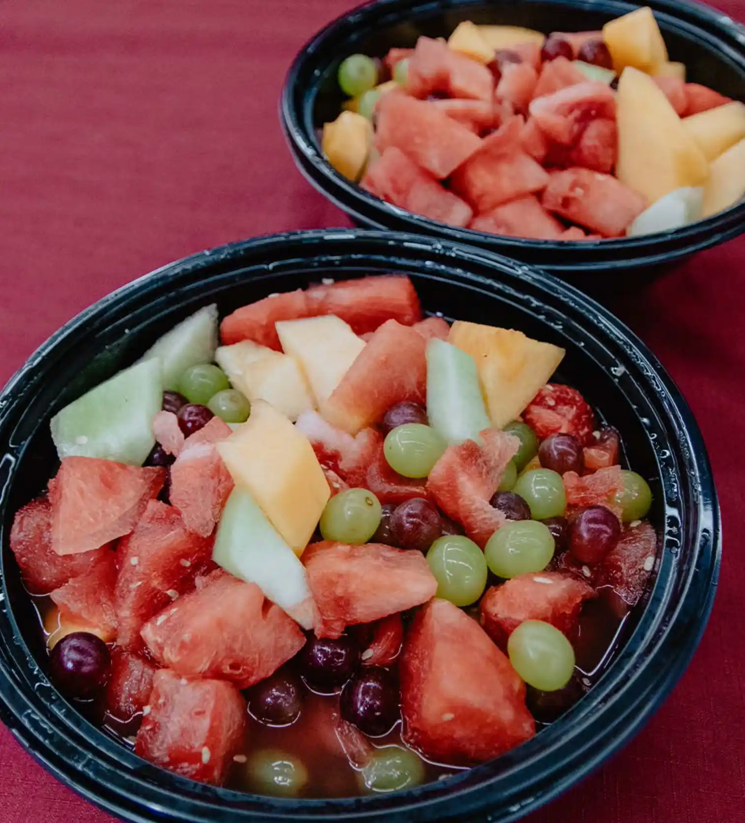 fruit tray with fruit dip