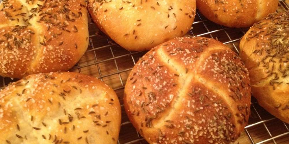 Kimmelweck Rolls